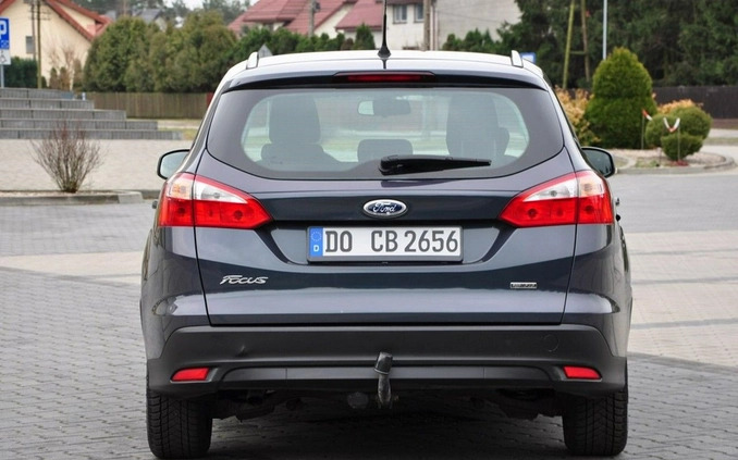 Ford Focus cena 24900 przebieg: 221000, rok produkcji 2013 z Płoty małe 704